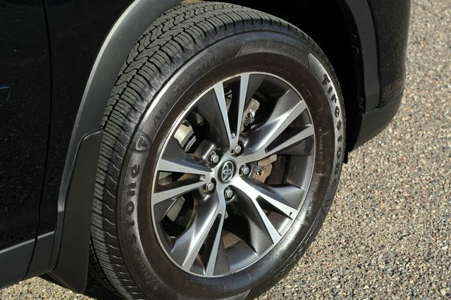 2019 Toyota Highlander AWD LE  - 23079280 - 34