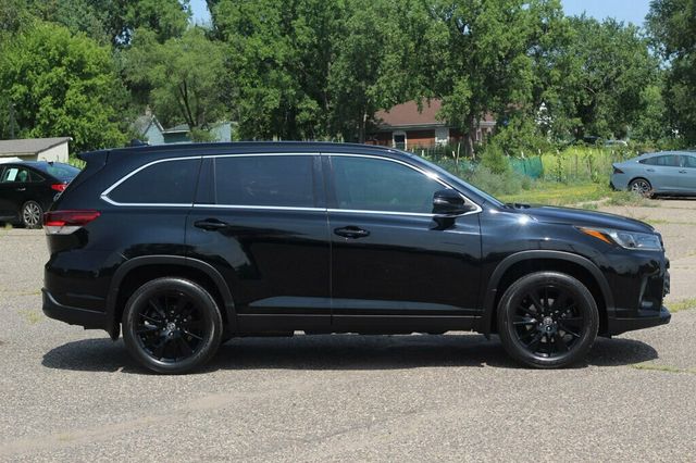 2019 Toyota Highlander AWD SE NIGHTSHADE EDITION W/ LEATHER, PWR MOONROOF,  - 23053260 - 1