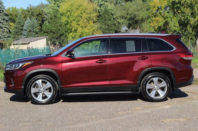 2019 Toyota Highlander AWD XLE W/ LEATHER, MOONROOF - 23089811 - 17