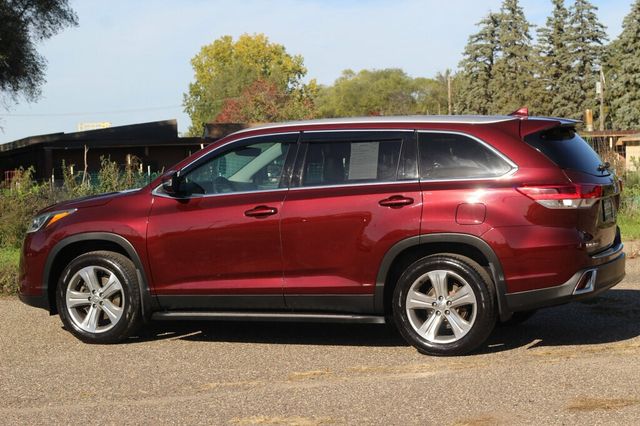 2019 Toyota Highlander AWD XLE W/ LEATHER, MOONROOF - 23089811 - 18