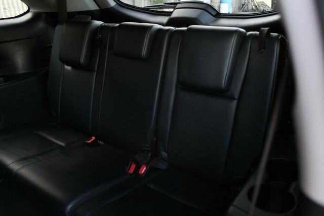 2019 Toyota Highlander AWD XLE W/ LEATHER, MOONROOF - 23089811 - 28