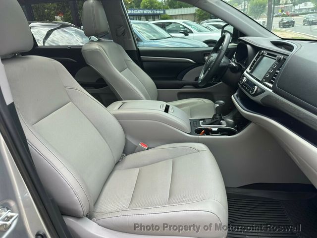 2019 Toyota Highlander Hybrid Limited Platinum V6 AWD - 23027644 - 28