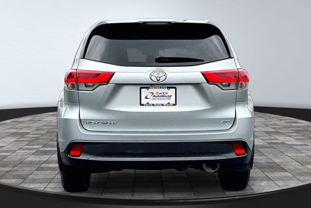 2019 Toyota Highlander LE - 23017188 - 5
