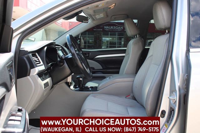 2019 Toyota Highlander LE 4dr SUV (3.5L V6) - 22906848 - 13