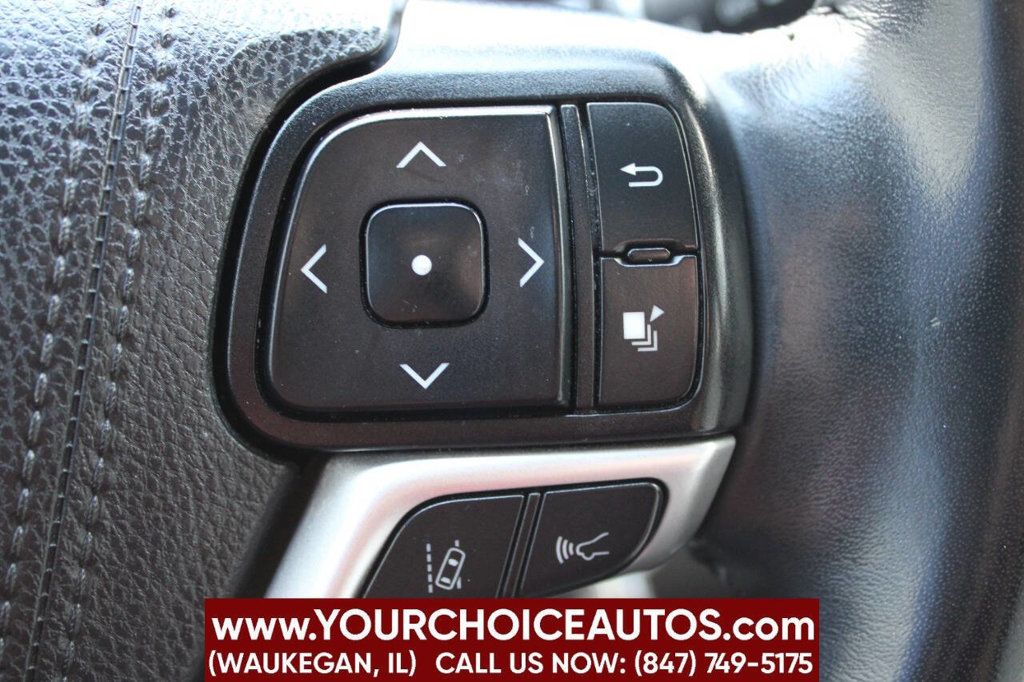 2019 Toyota Highlander LE 4dr SUV (3.5L V6) - 22906848 - 23