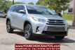 2019 Toyota Highlander LE 4dr SUV (3.5L V6) - 22906848 - 2