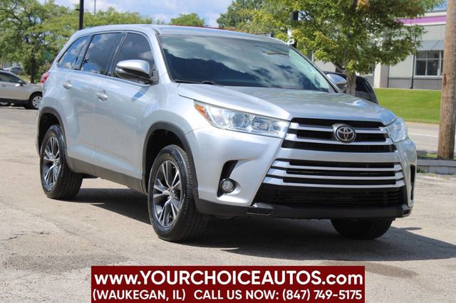 2019 Toyota Highlander LE 4dr SUV (3.5L V6) - 22906848 - 2