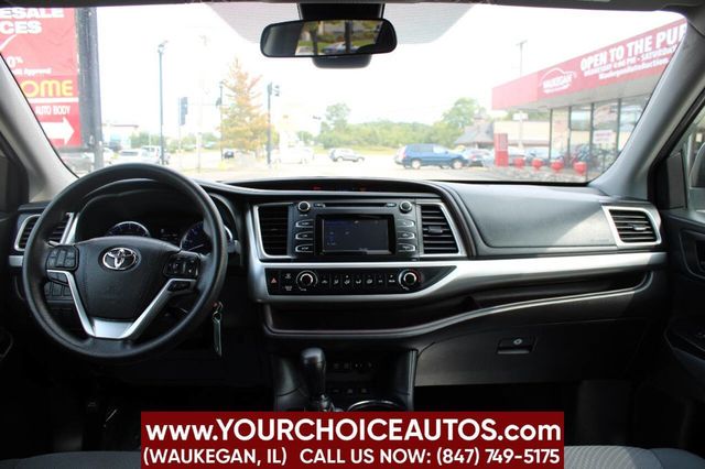 2019 Toyota Highlander LE AWD 4dr SUV - 22911203 - 21