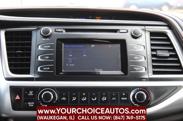 2019 Toyota Highlander LE AWD 4dr SUV - 22911203 - 22