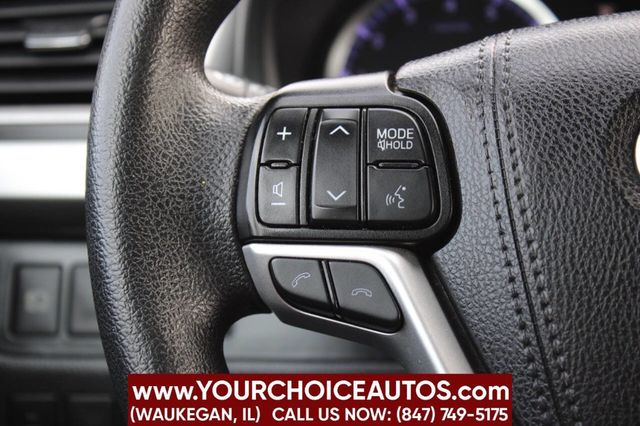 2019 Toyota Highlander LE AWD 4dr SUV - 22911203 - 28