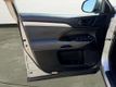 2019 Toyota Highlander LE AWD 4dr SUV - 23044850 - 14