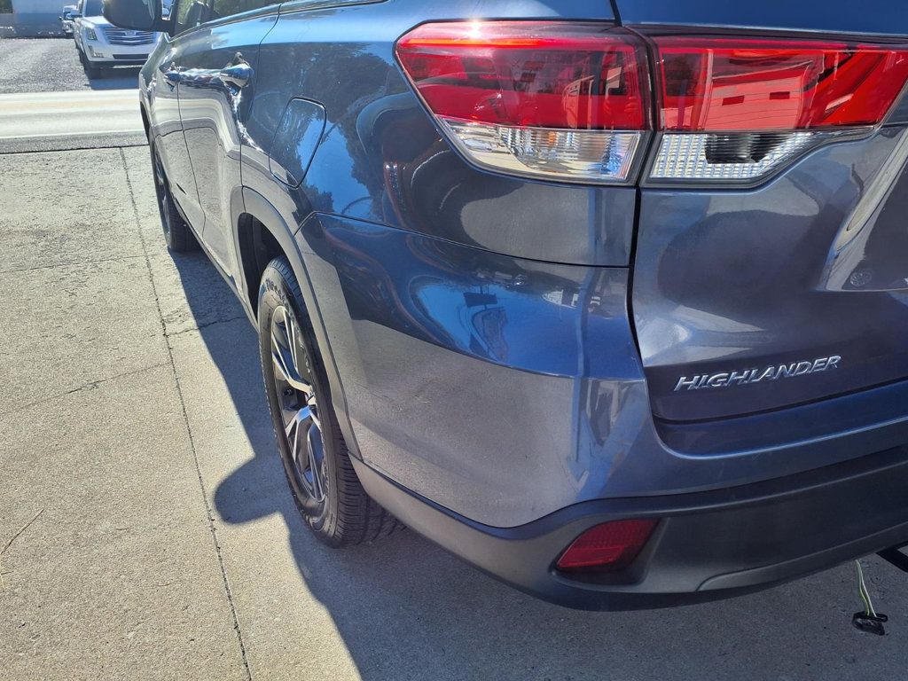 2019 Toyota Highlander LE I4 FWD - 23095984 - 14