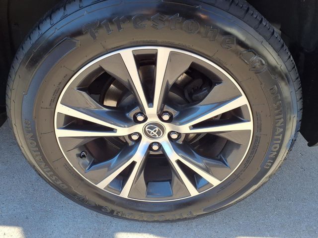 2019 Toyota Highlander LE I4 FWD - 23095984 - 5