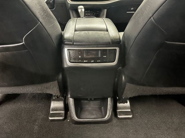 2019 Toyota Highlander LE Plus V6 AWD - 23022606 - 15