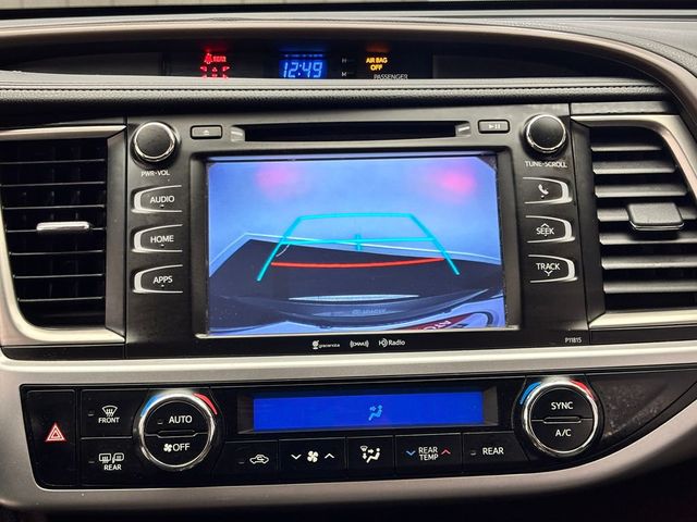 2019 Toyota Highlander LE Plus V6 AWD - 23022606 - 33