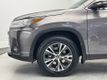 2019 Toyota Highlander LE Plus V6 AWD - 23022606 - 5