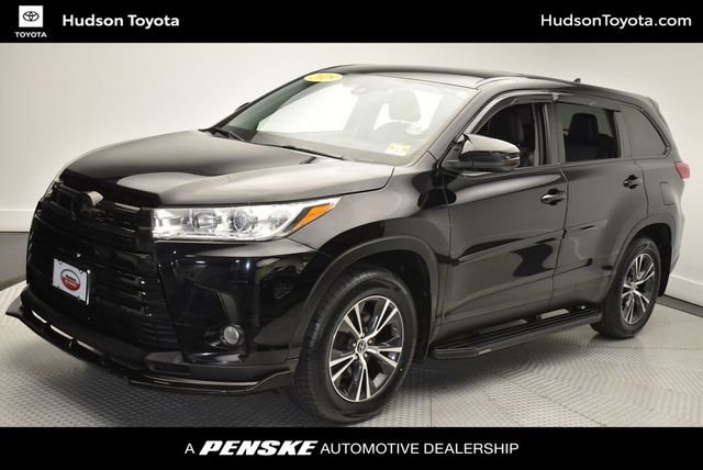 2019 Toyota Highlander LE Plus V6 AWD - 23024464 - 0