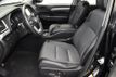 2019 Toyota Highlander LE Plus V6 AWD - 23024464 - 10