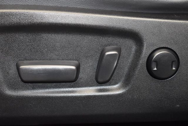 2019 Toyota Highlander LE Plus V6 AWD - 23024464 - 12