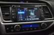 2019 Toyota Highlander LE Plus V6 AWD - 23024464 - 15