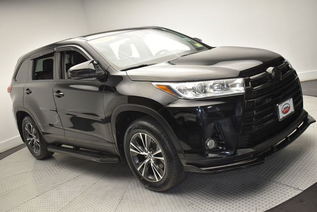 2019 Toyota Highlander LE Plus V6 AWD - 23024464 - 2