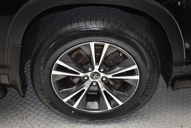 2019 Toyota Highlander LE Plus V6 AWD - 23024464 - 31