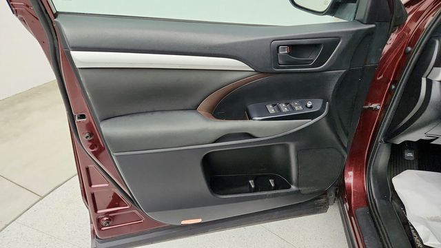 2019 Toyota Highlander LE V6 AWD - 22941117 - 9
