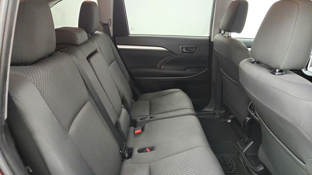 2019 Toyota Highlander LE V6 AWD - 22941117 - 22