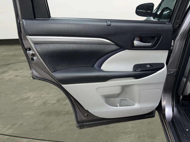 2019 Toyota Highlander Limited AWD 4dr SUV - 22989115 - 26