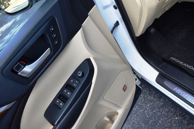 2019 Toyota Highlander Limited Platinum V6 AWD - 23088055 - 42