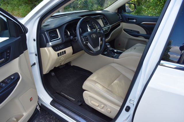 2019 Toyota Highlander Limited Platinum V6 AWD - 23088055 - 54