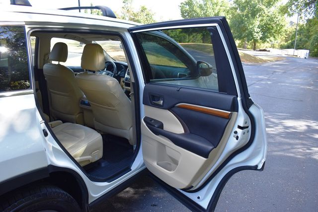2019 Toyota Highlander Limited Platinum V6 AWD - 23088055 - 61
