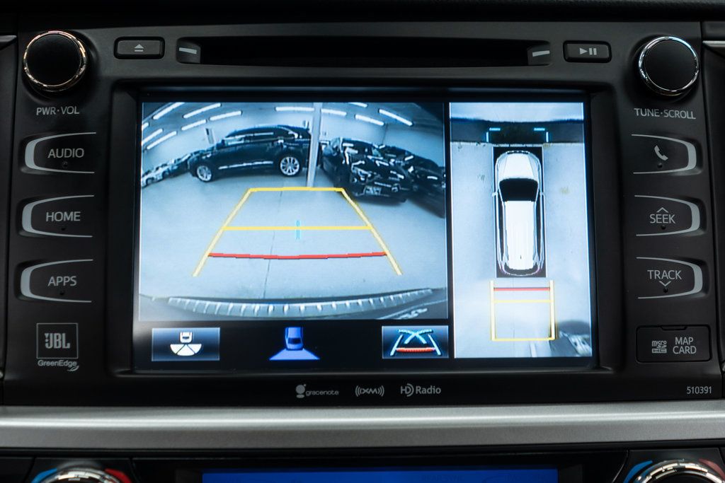 2019 Toyota Highlander Limited Platinum photo 27