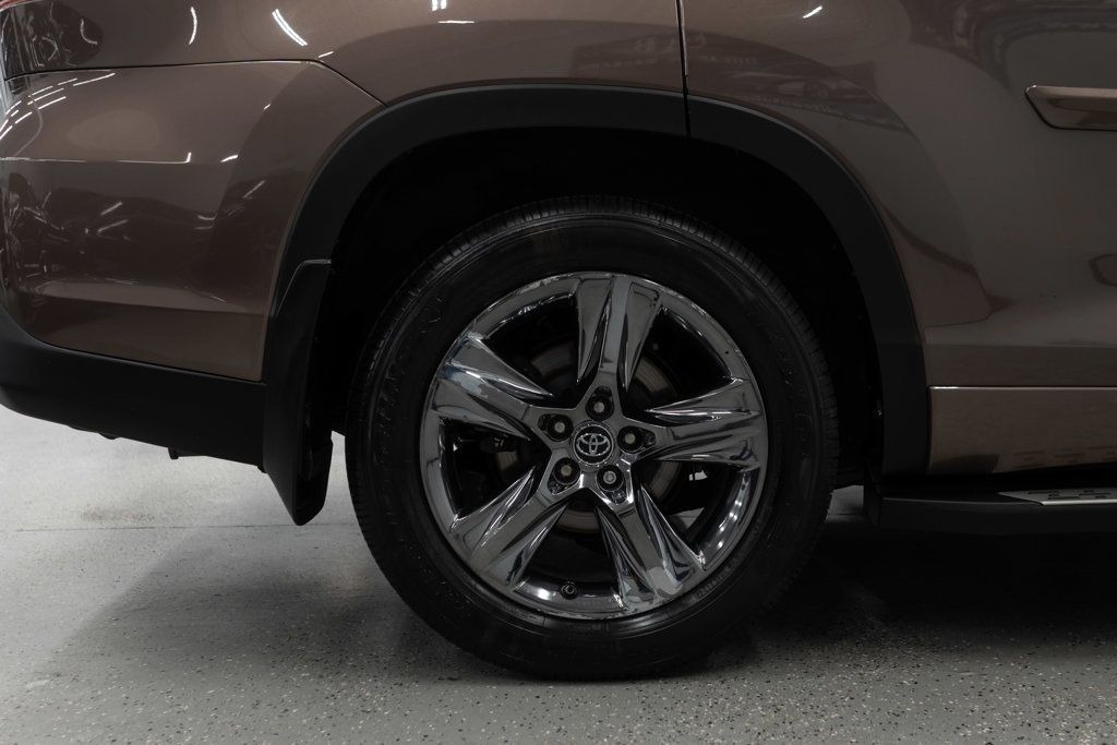 2019 Toyota Highlander Limited Platinum photo 39