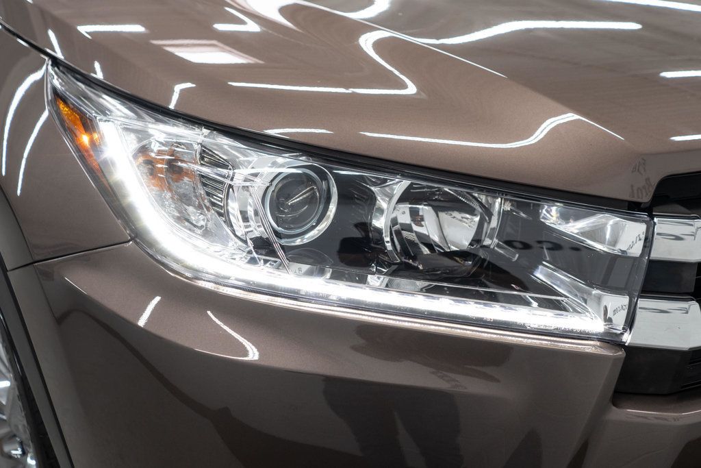 2019 Toyota Highlander Limited Platinum photo 42