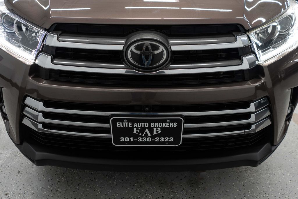 2019 Toyota Highlander Limited Platinum photo 43