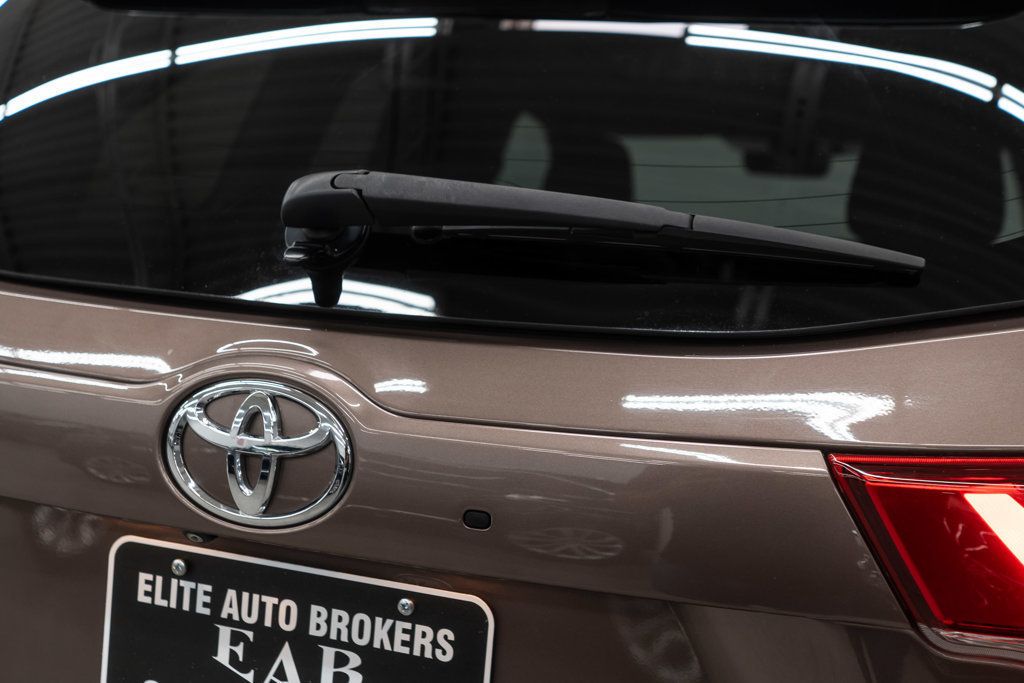 2019 Toyota Highlander Limited Platinum photo 46
