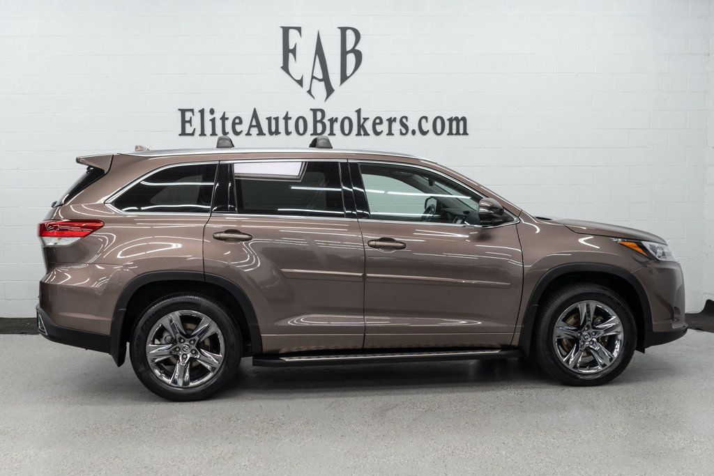 2019 Toyota Highlander Limited Platinum photo 5