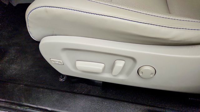 2019 Toyota Highlander Limited Platinum V6 AWD - 23028839 - 10