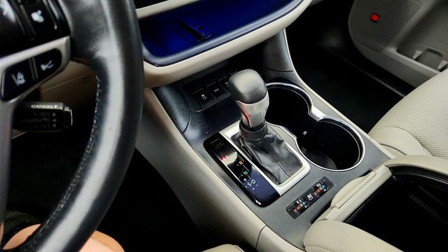 2019 Toyota Highlander Limited Platinum V6 AWD - 23028839 - 15