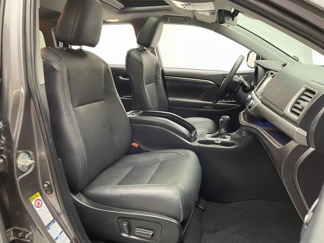 2019 Toyota Highlander Limited V6 AWD - 22996476 - 18