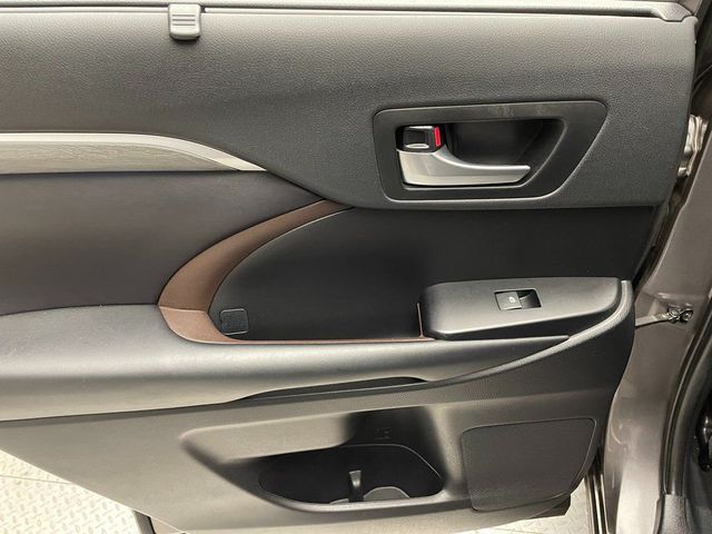 2019 Toyota Highlander Limited V6 AWD - 22996476 - 32