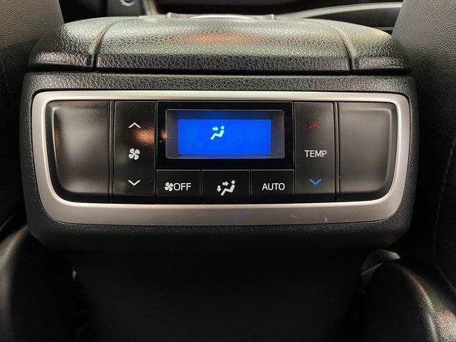 2019 Toyota Highlander Limited V6 AWD - 22996476 - 38