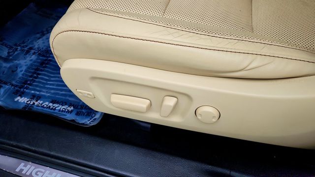 2019 Toyota Highlander Limited V6 AWD - 23083360 - 11