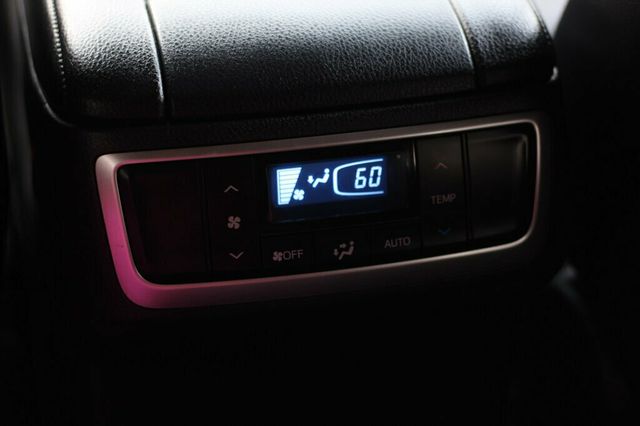 2019 Toyota Highlander ONE OWNER HYBRID XLE W/ LEATHER, MOOPNROOF - 23042607 - 10