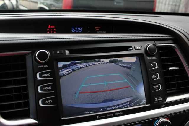 2019 Toyota Highlander ONE OWNER HYBRID XLE W/ LEATHER, MOOPNROOF - 23042607 - 37