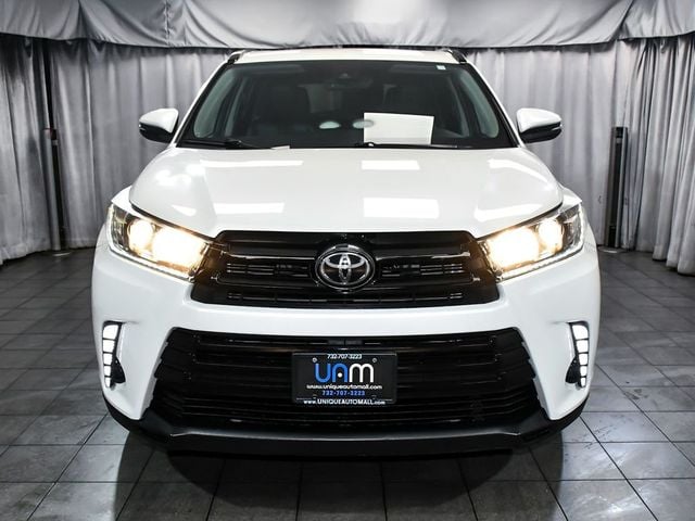2019 Toyota Highlander SE - 23048143 - 1
