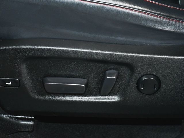 2019 Toyota Highlander SE - 23048143 - 38