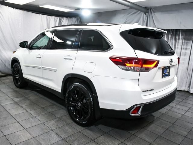 2019 Toyota Highlander SE - 23048143 - 3
