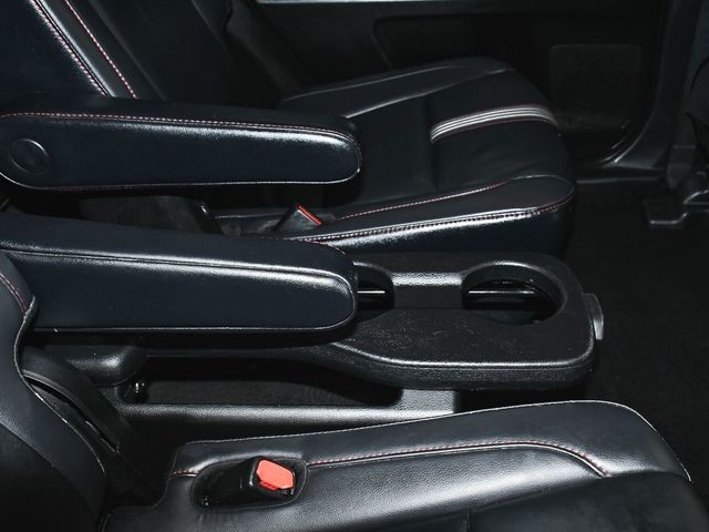 2019 Toyota Highlander SE - 23048143 - 42